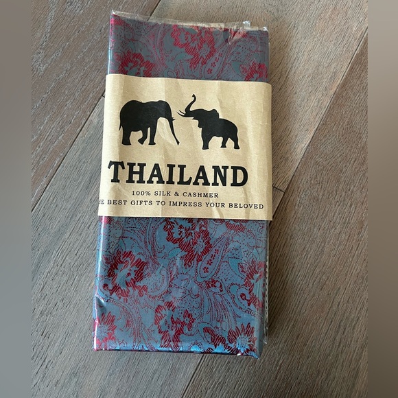 Thai silk and cashmere scarf - Picture 1 of 1